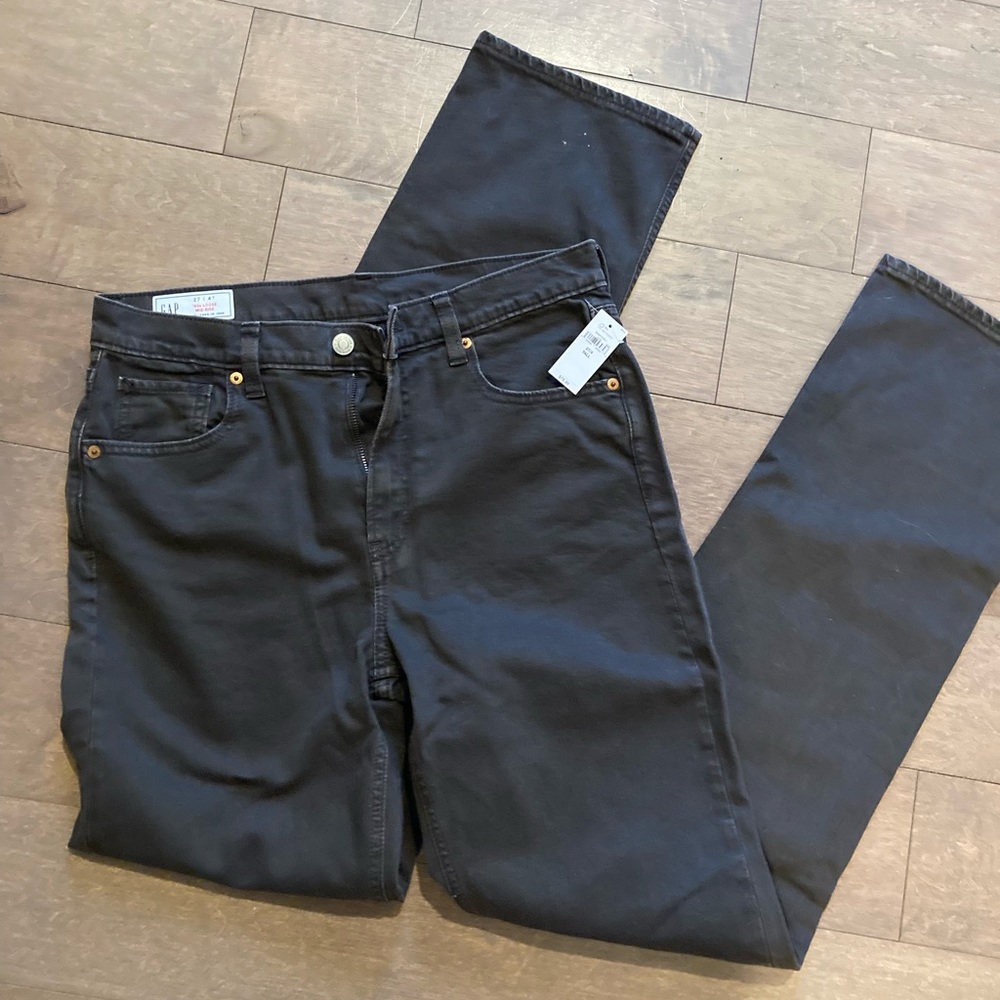 Women’s mid rise 90’s jean